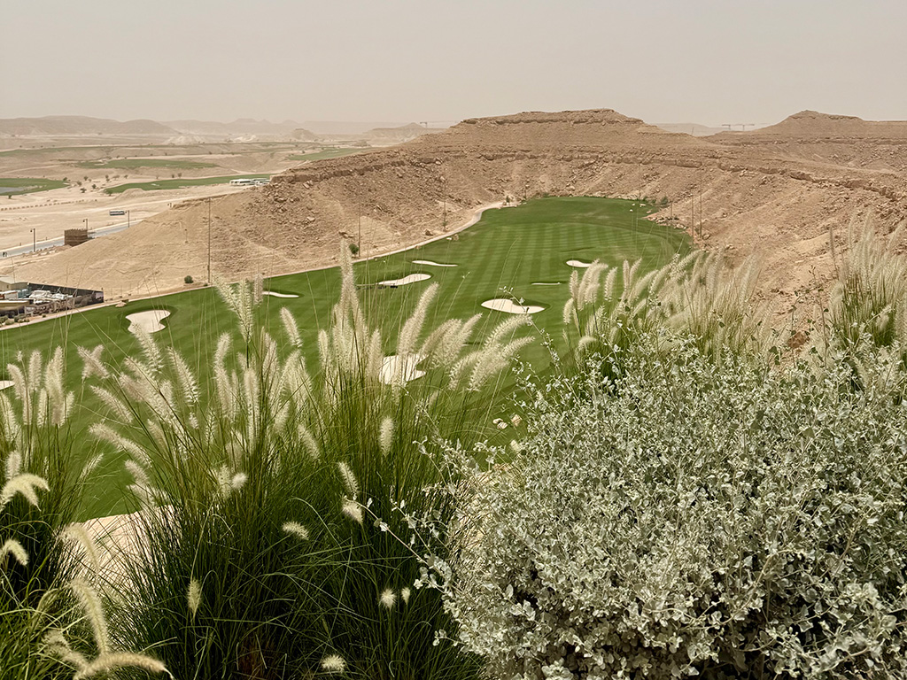  The City of Earth: a blend of history and modern luxury